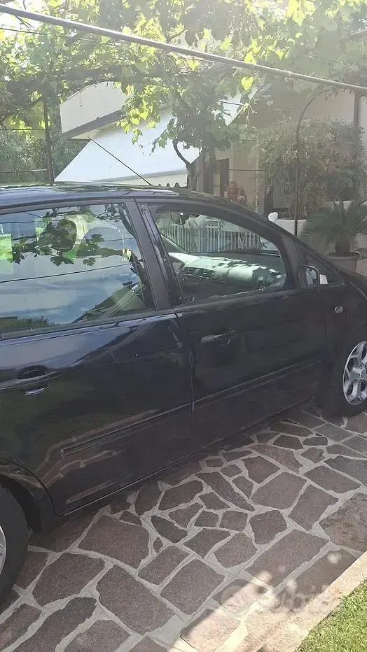 Usata Ford C-MAX 109 CV (80 kW) 2004 Nero Monovolume