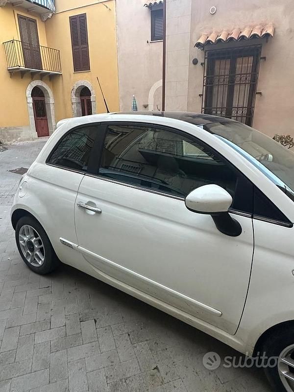 Usata Fiat 500 Lounge 95 CV (69 kW) 2011 Bianco Berlina