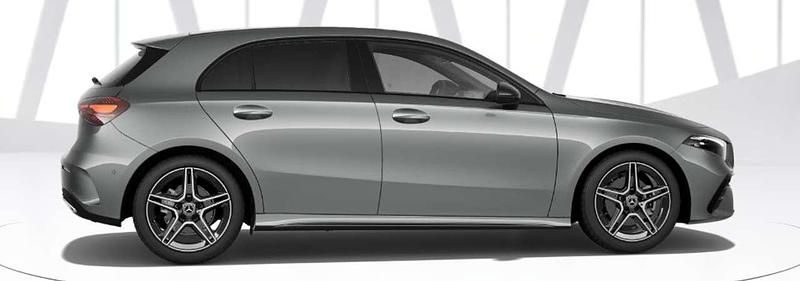 Nuova Mercedes A180 AMG Line Premium 116 CV (85 kW) 2025 Grigio montagna Berlina