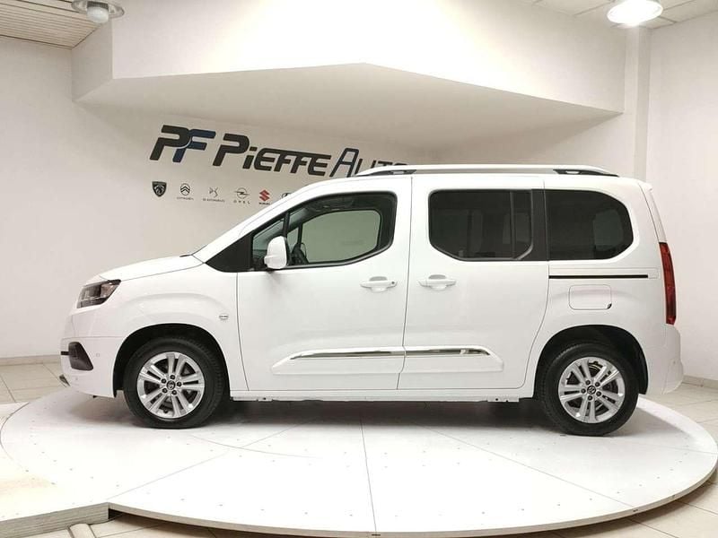 Usata Toyota Proace Verso City 102 CV (75 kW) 2021 Bianco Station wagon