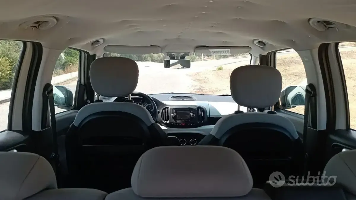 Usata Fiat 500L Living 105 CV (77 kW) 2014 Bianco Monovolume