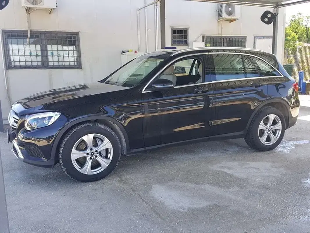 Usata Mercedes GLC220 170 CV (125 kW) 2017 Nero SUV