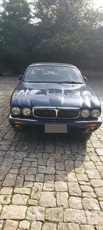 Usata Jaguar XJ8 237 CV (174 kW) 1998 Blu Berlina