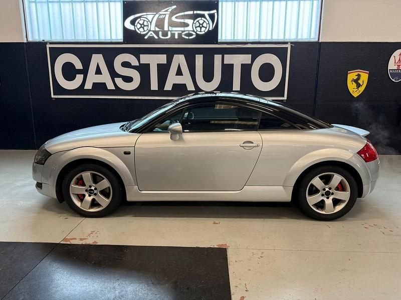 Usata Audi TT 224 CV (164 kW) 2000 Argento Coupé
