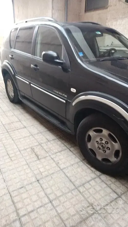 Usata SsangYong Rexton 165 CV (121 kW) 2005 SUV
