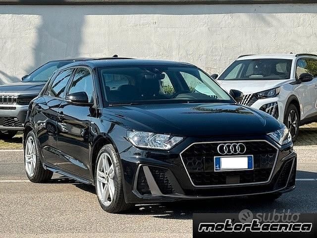 Käytetty Audi A1 S-Line 95 HP (69 kW) 2021 Musta Katumaasturi