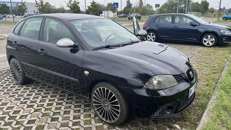 Usata Seat Ibiza Sport 80 CV (58 kW) 2007 Berlina