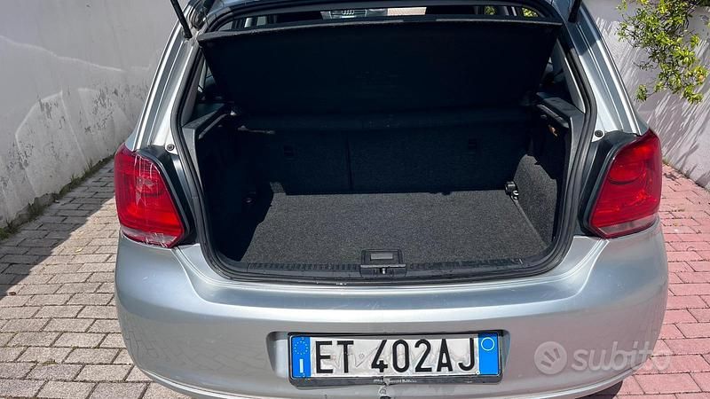 Usata VW Polo 70 CV (51 kW) 2013 Grigio Utilitaria