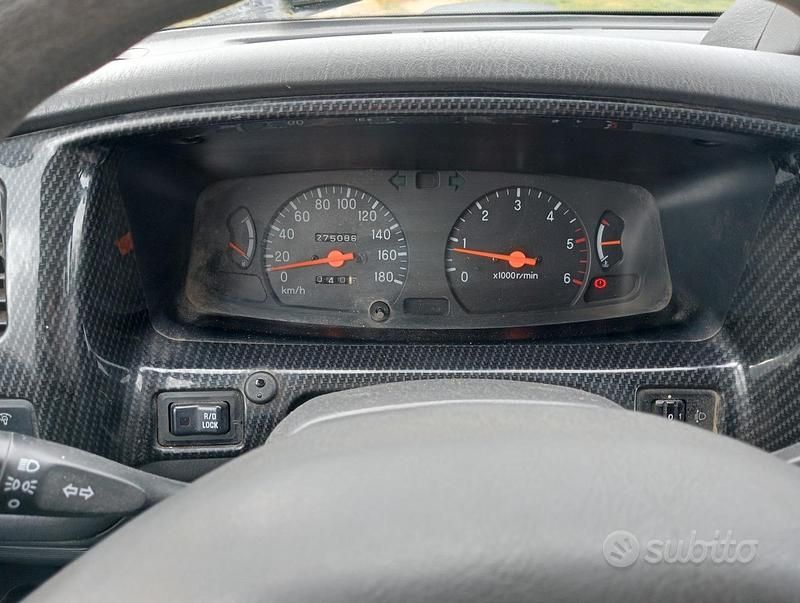 Usata Mitsubishi L200 2004 Pick-up