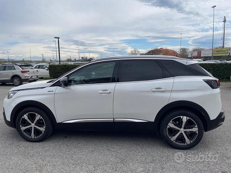 Usata Peugeot 3008 GT-line 165 CV (121 kW) 2019 Bianco SUV