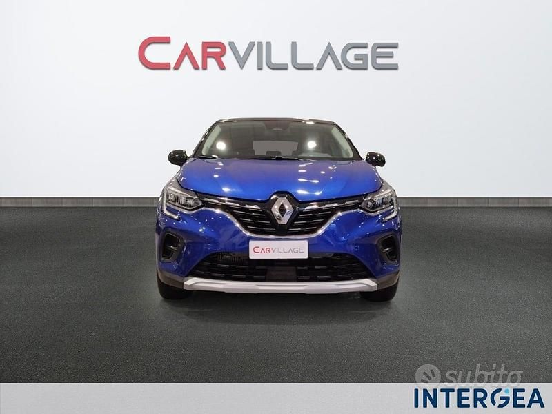 Käytetty Renault Captur Techno 91 HP (66 kW) 2024 Punainen Katumaasturi