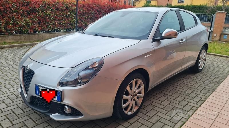 Usata Alfa Romeo Giulietta Business 120 CV (88 kW) 2017 Utilitaria