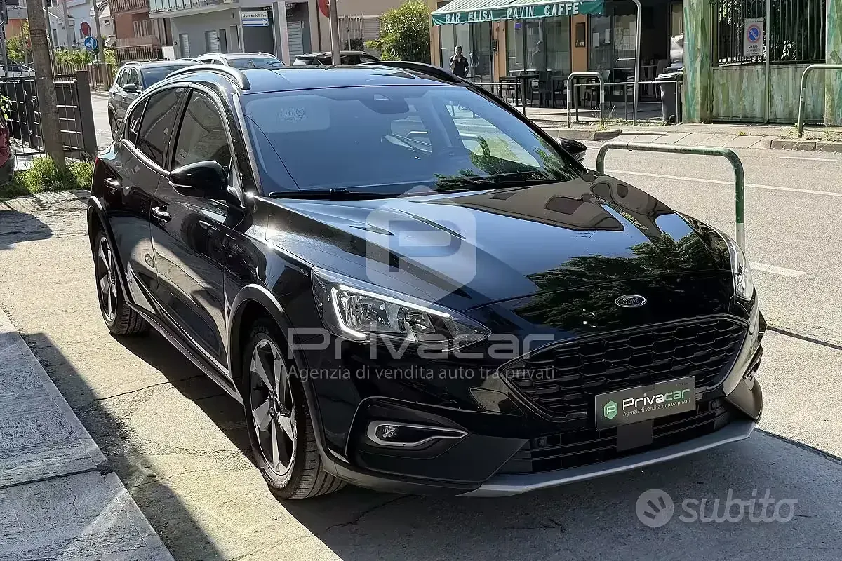 Usata Ford Focus Active 120 CV (88 kW) 2019 Nero Berlina