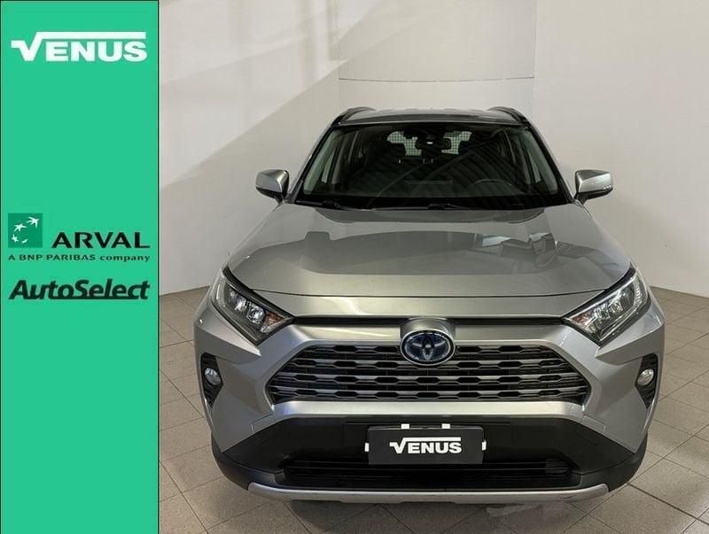 Usata Toyota RAV4 Hybrid Active 222 CV (163 kW) 2019 Argento SUV