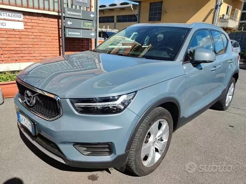 Usata Volvo XC40 Plus 197 CV (144 kW) 2022 Azzurro SUV