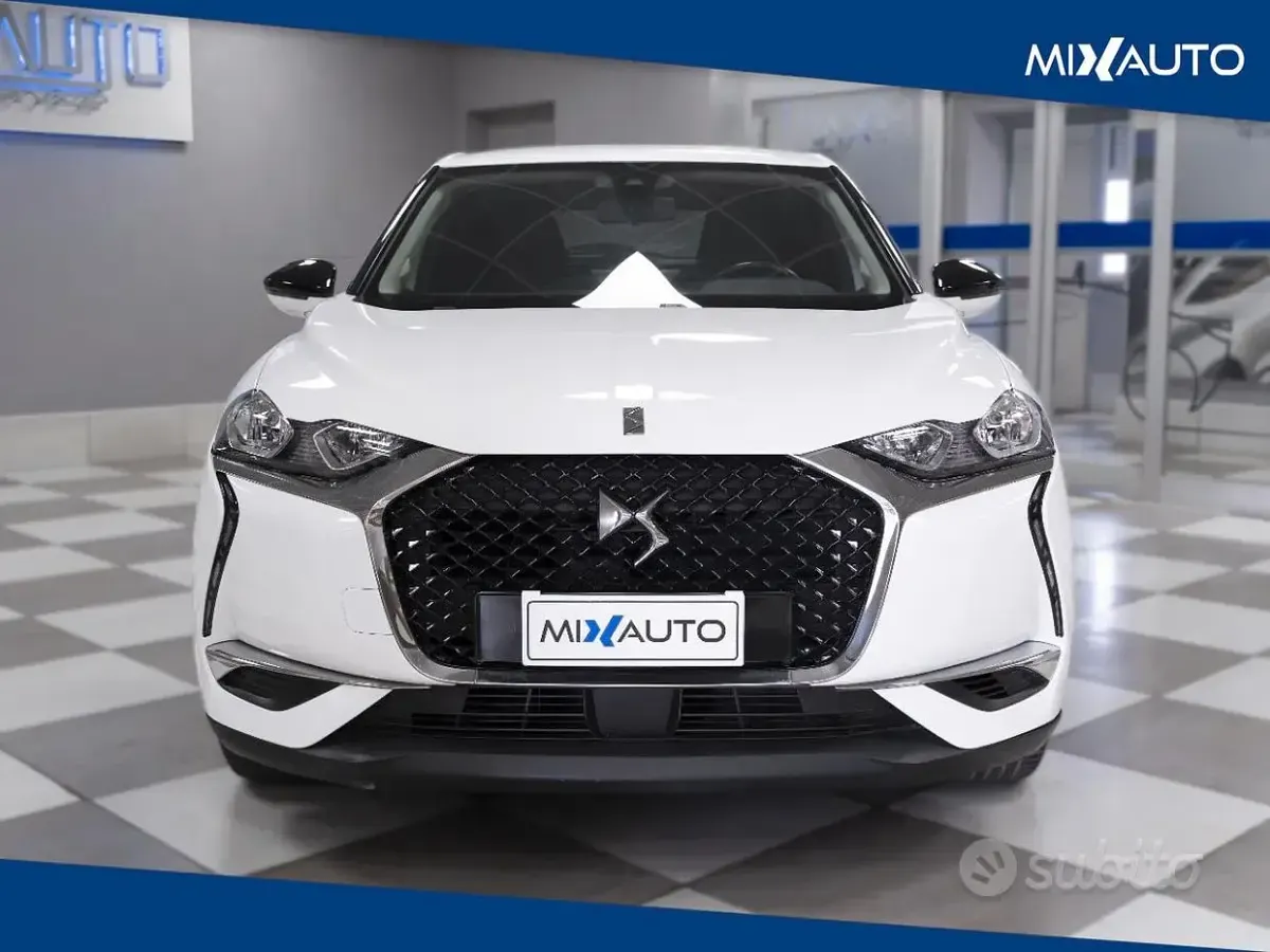 Usata DS Automobiles DS3 Crossback So Chic 102 CV (75 kW) 2019 Bianco SUV