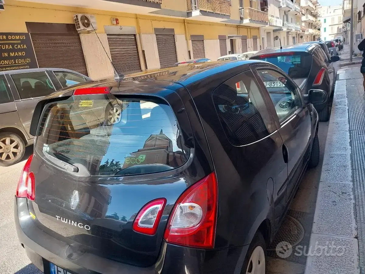 Usata Renault Twingo 75 CV (55 kW) 2014 Nero Utilitaria