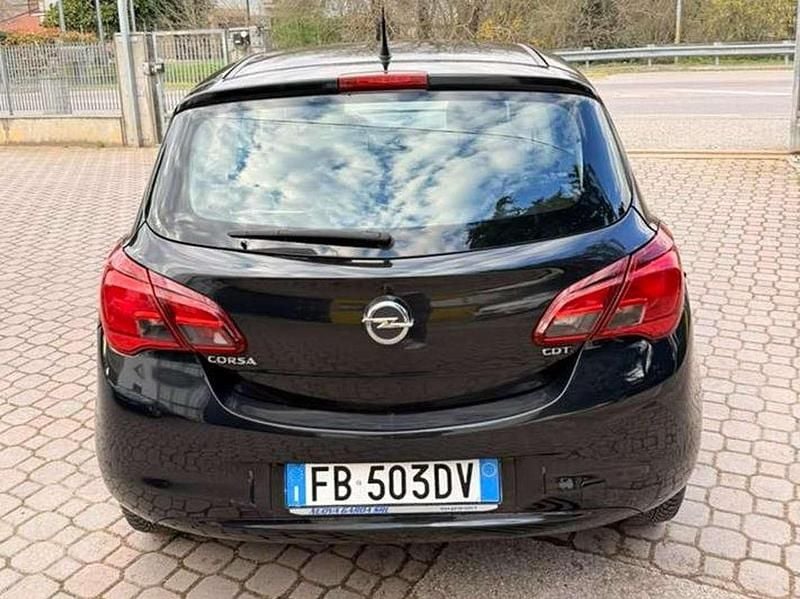 Usata Opel Corsa Cosmo 75 CV (55 kW) 2015 Nero Utilitaria