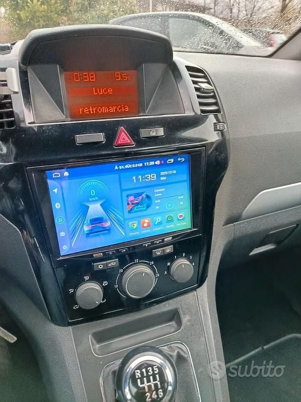 Bianco Usata 2014 Opel Zafira Monovolume | 3500 € - Immagine 1/4