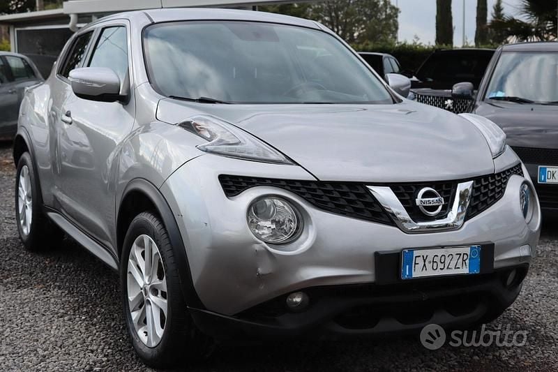 Usata Nissan Juke Visia 110 CV (80 kW) 2018 Grigio SUV