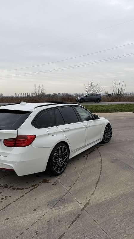 Usata BMW 318 Gran Turismo M Sport 143 CV (105 kW) 2015 Berlina