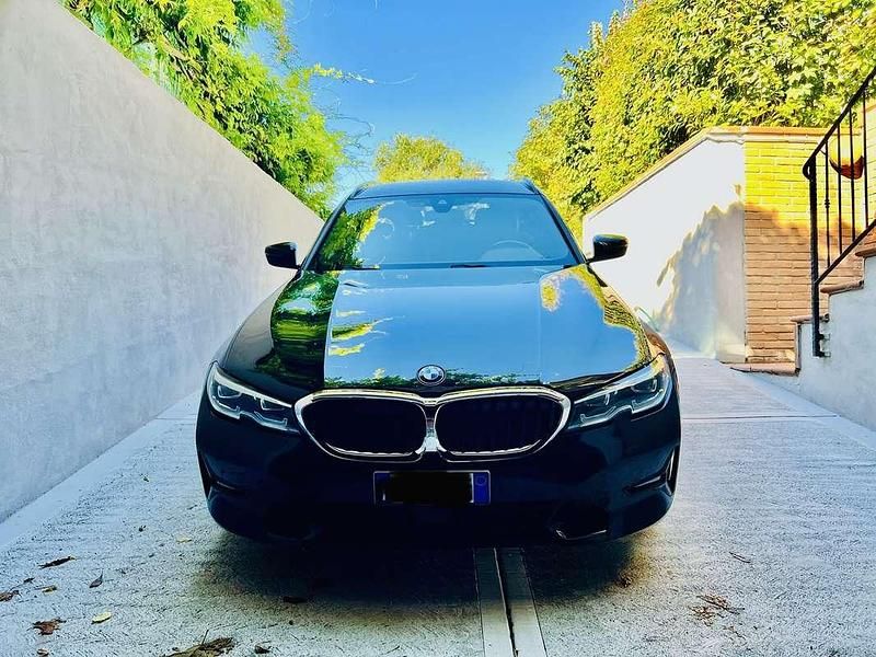 Usata BMW 318 150 CV (110 kW) 2020 Station wagon