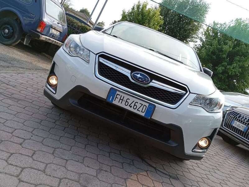 Bianco Usata 2017 Subaru XV Style SUV | 12.300 € (Buon prezzo) - Immagine 1/4