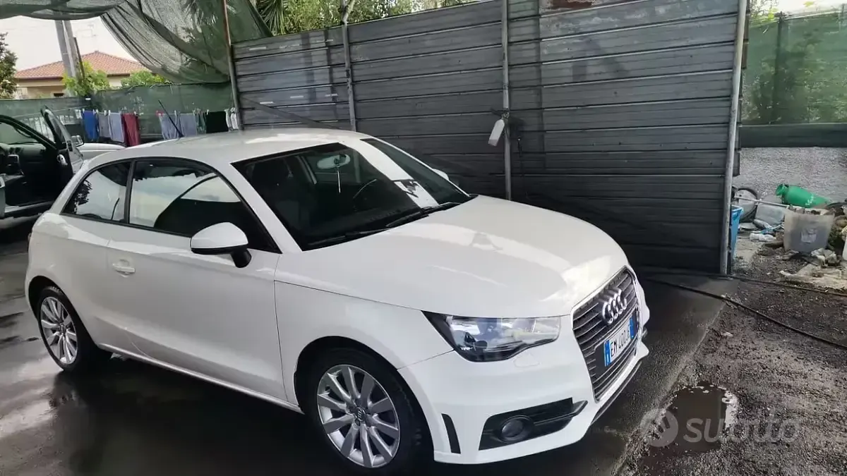Usata Audi A1 90 CV (66 kW) 2012 Bianco Utilitaria