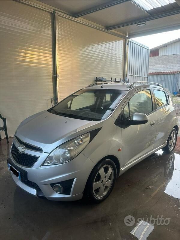 Usata Chevrolet Spark 81 CV (59 kW) 2011 Grigio Utilitaria
