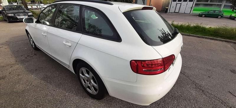 Usata Audi A4 Ambiente 136 CV (100 kW) 2011 Bianco Station wagon
