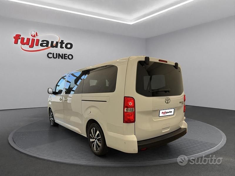 Nuova Toyota Proace Verso Executive 144 CV (105 kW) 2025 Bianco Station wagon