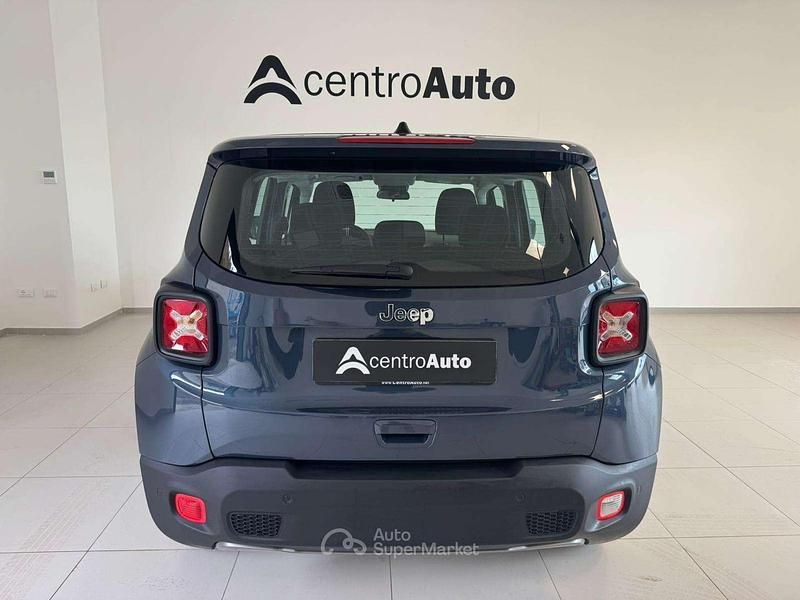 Usata Jeep Renegade Limited 120 CV (88 kW) 2023 Blu metal SUV