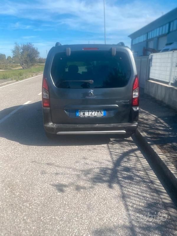 Usata Peugeot TePee 2014 Grigio Berlina