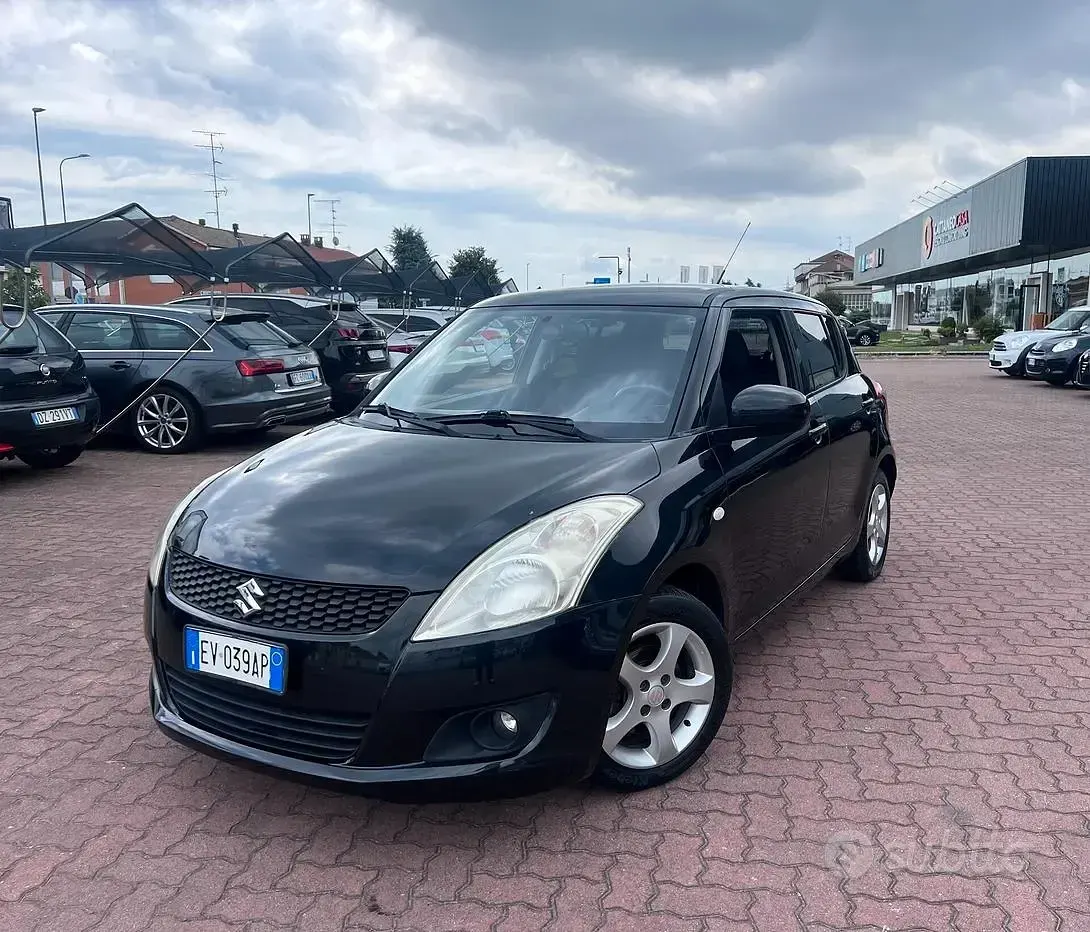 Usata Suzuki Swift GL 94 CV (69 kW) 2014 Nero Utilitaria