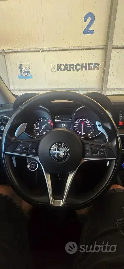 Usata Alfa Romeo Stelvio Super 280 CV (205 kW) 2017 Grigio SUV