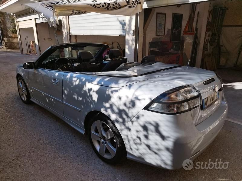 Usata Saab 9-3 Cabriolet 180 CV (132 kW) 2009 Grigio Cabrio