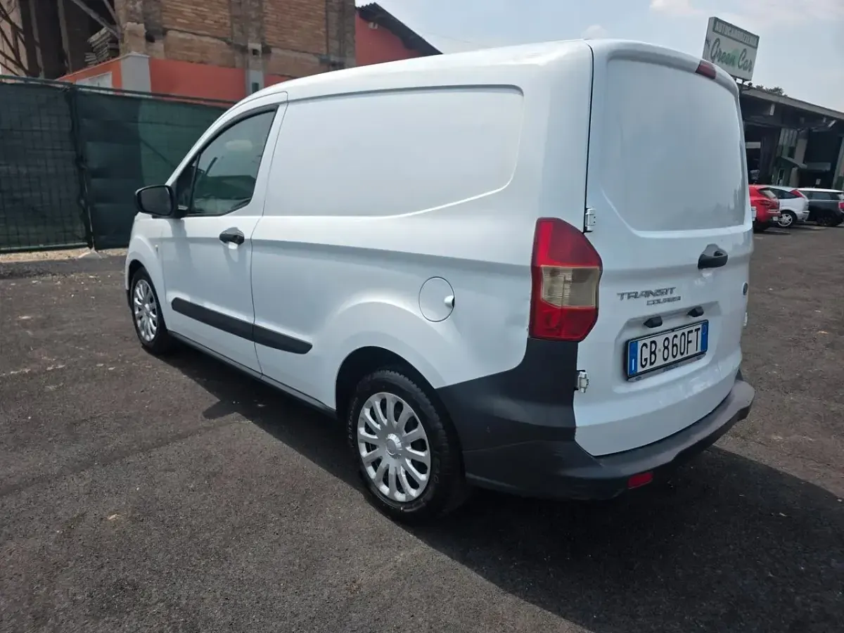 Usata Ford Transit Connect Trend 100 CV (73 kW) 2020 Bianco Monovolume
