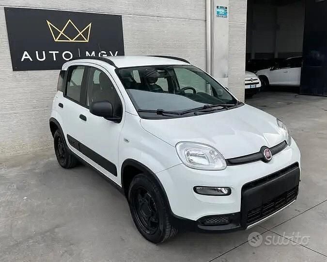 Usata Fiat Panda Cross Cross 86 CV (63 kW) 2022 Bianco Utilitaria