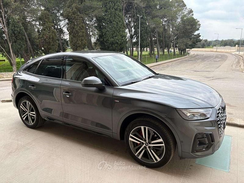 Usata Audi Q5 Sportback S-line plus 204 CV (150 kW) 2022 Grigio scuro SUV