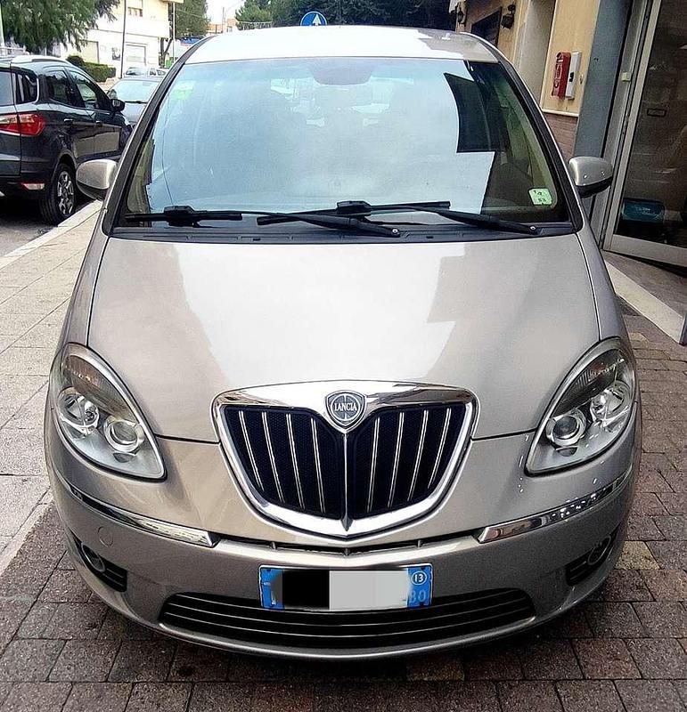 Usata Lancia Musa 77 CV (56 kW) 2013 Other Monovolume