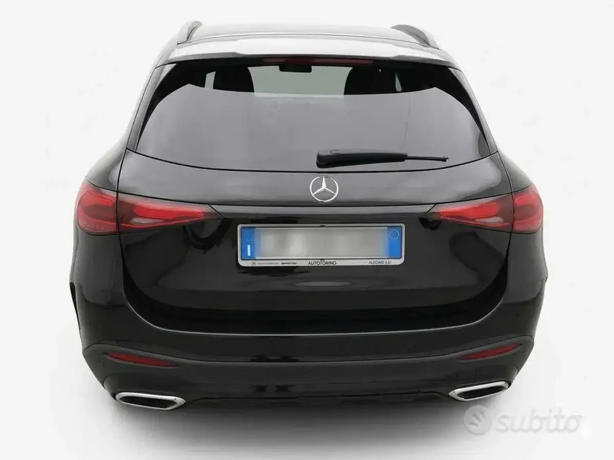 Usata Mercedes GLC220 AMG line 197 CV (144 kW) 2023 Nero SUV