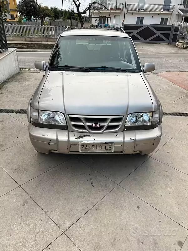 Usata Kia Sportage 118 CV (86 kW) 2001 Grigio SUV