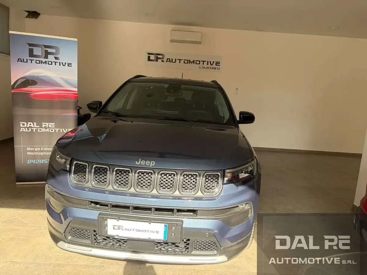 Usata Jeep Compass Limited 190 CV (139 kW) 2023 Blu/azzurro SUV