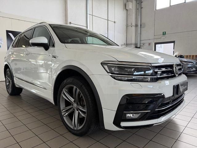 Usata VW Tiguan Allspace R-line 150 CV (110 kW) 2019 Bianco SUV