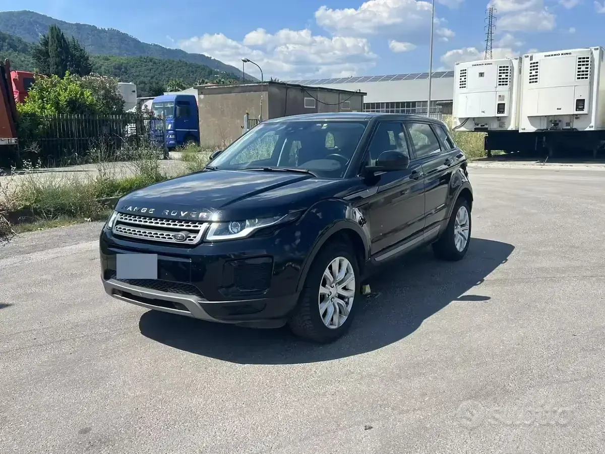 Usata Land Rover Range Rover evoque 150 CV (110 kW) 2018 Nero SUV