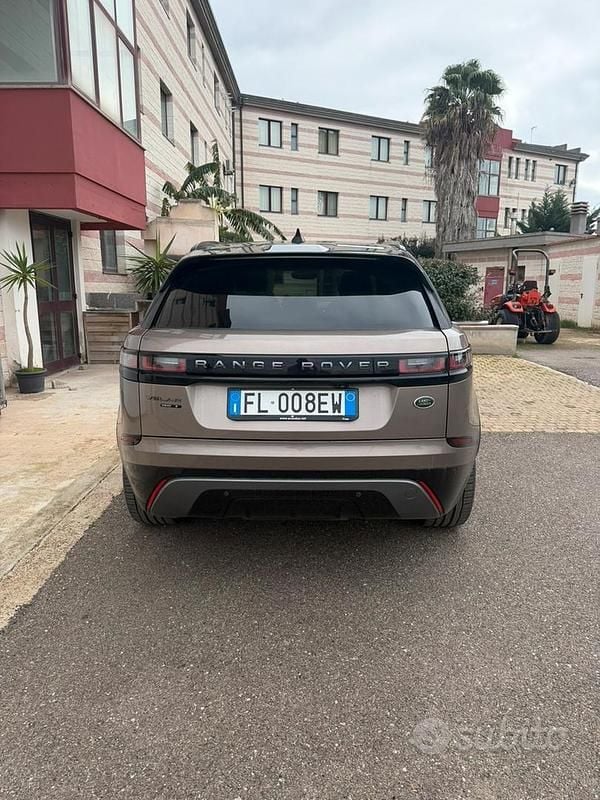 Usata 2017 Land Rover Range Rover Velar SUV | 15.000 € (Super prezzo) - Immagine 1/4