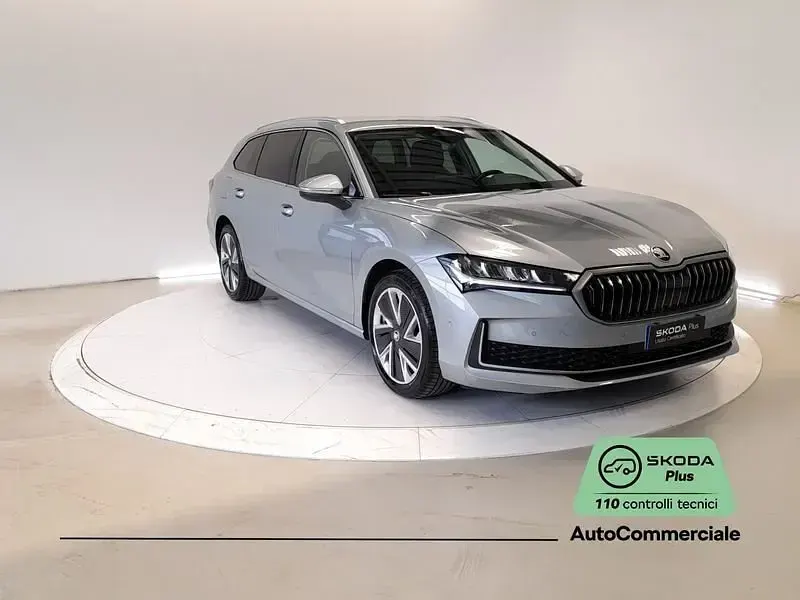 Usata Skoda Superb Style 150 CV (110 kW) 2024 Station wagon