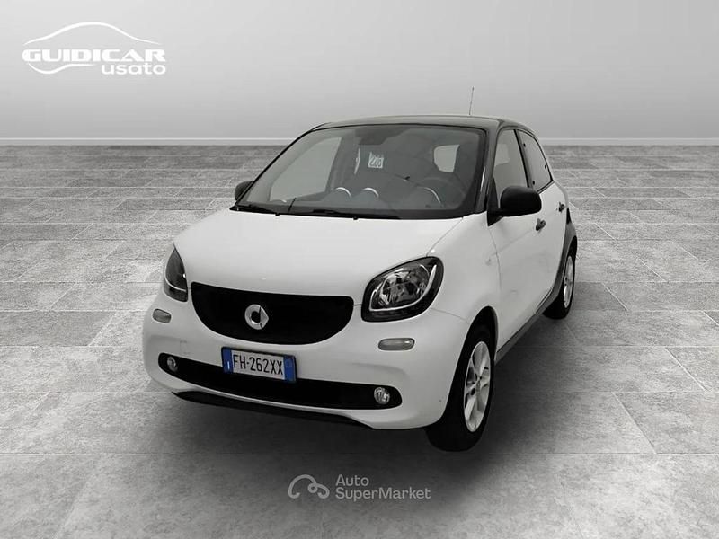 Usata Smart ForFour Passion 71 CV (52 kW) 2017 Bianco Utilitaria
