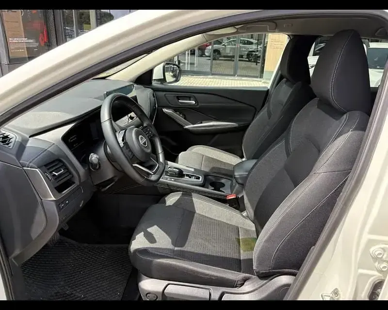 Usata Nissan Qashqai N-Connecta 158 CV (116 kW) 2023 Bianco SUV