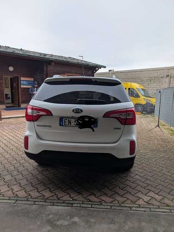 Usata Kia Sorento Active 197 CV (144 kW) 2012 Bianco SUV